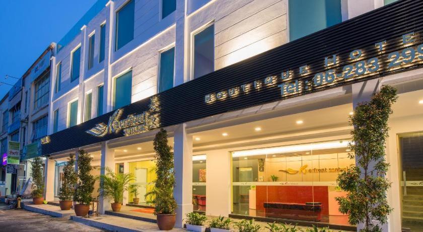 Riverfront Boutique Hotel Malacca Bagian luar foto
